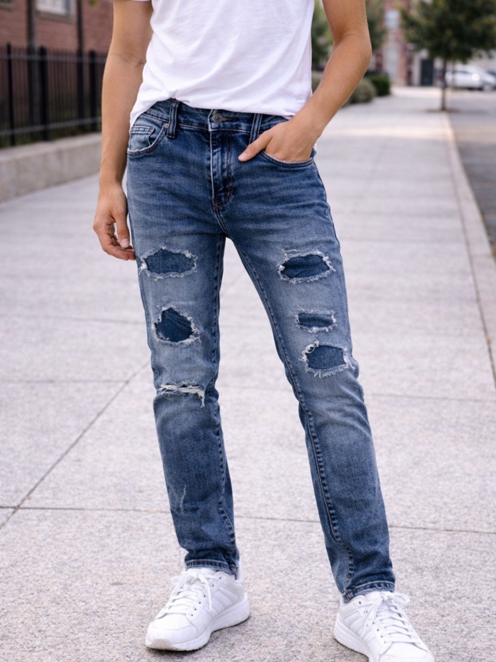 Kilogram Men’s Slim Straight Distressed Jeans - Blue size 34